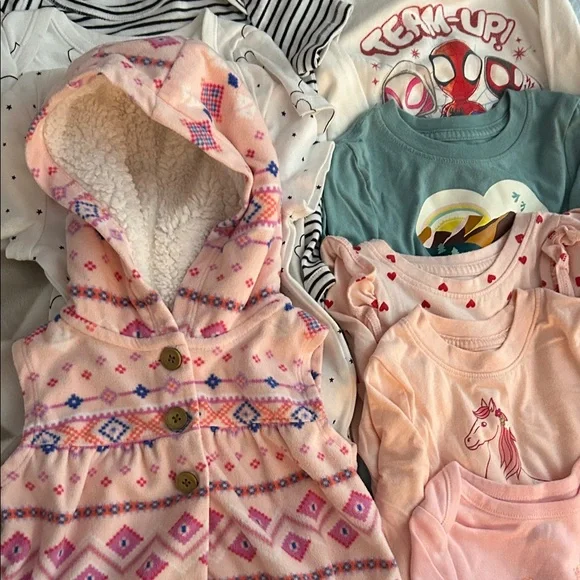 18 Month Girls Bundle Lot of 34 pieces - Picture 12 of 12